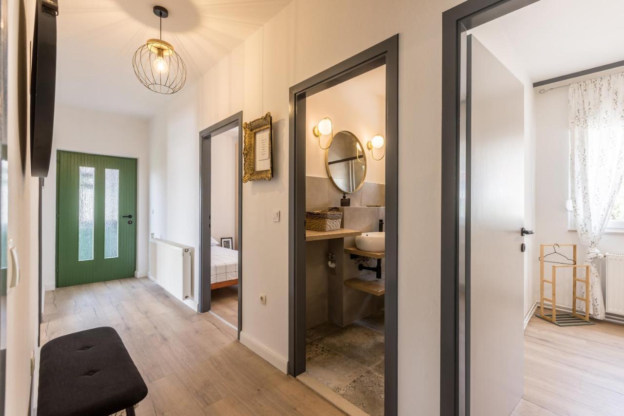 Citrus Accommodation Kaštela Eksteriør bilde